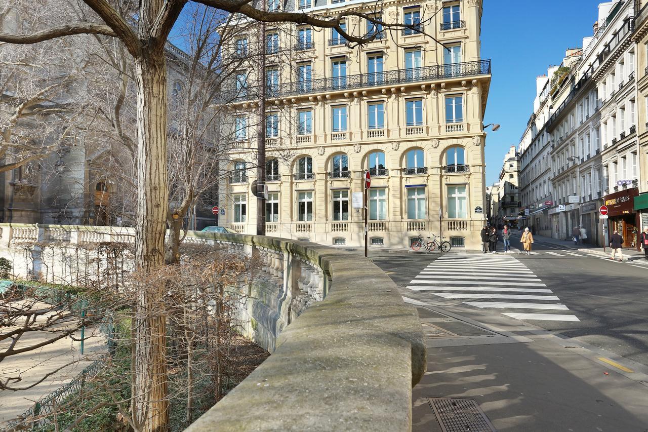 Rent A - Blanche * Parigi