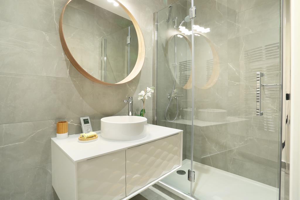 Rent A - Blanche Apartment